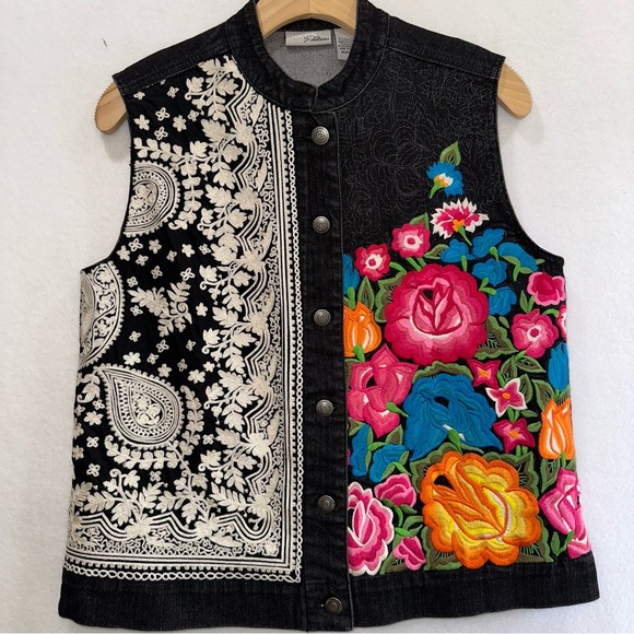 Chico's Platinum Floral Paisley Embroidered Colorful Black Denim Vest Size 1 Med - Picture 1 of 6